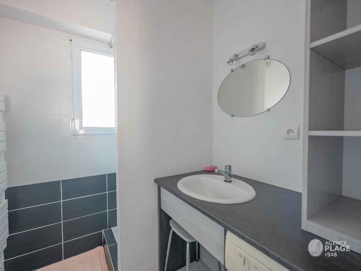Appartement Plage Et Commerces, Balcon, Tout Confort - Fr-1-197-547 Les Sables-dʼOlonne Esterno foto