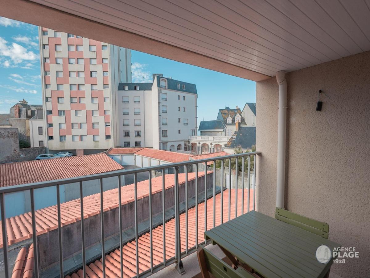 Appartement Plage Et Commerces, Balcon, Tout Confort - Fr-1-197-547 Les Sables-dʼOlonne Esterno foto